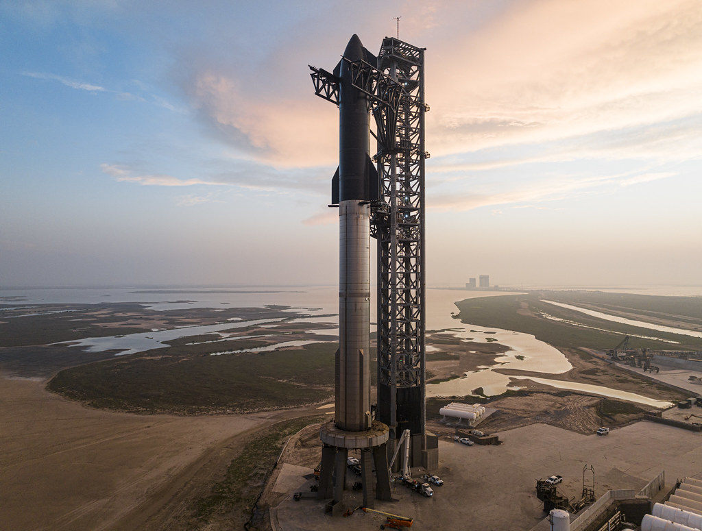 SpaceX Starship first integrated test flight, April 2023